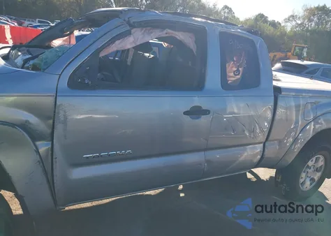 2014 Toyota Tacoma z USA, uszkodzony, nr VIN 5TFUX4EN0EX027433